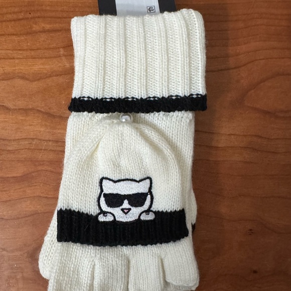 Karl Lagerfeld Cream Knit Gloves with Black Trim - Picture 2 of 3